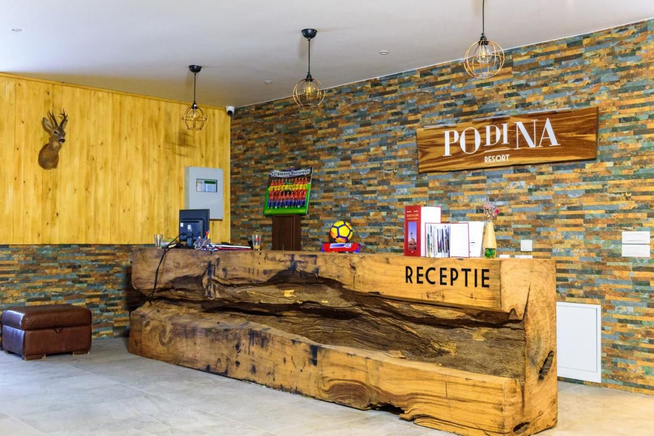 Отель Podina Resort Ungureni-5